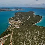 Apartamento Luxury Skalinada Near Beaches, - Dalmatia Tisno