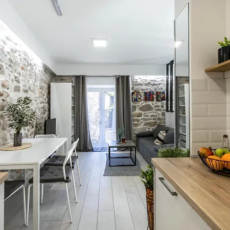 Luxury Skalinada Near Beaches, - Dalmatia Tisno
