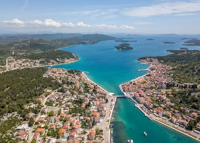 Luxury Skalinada Near Beaches, - Dalmatia Tisno