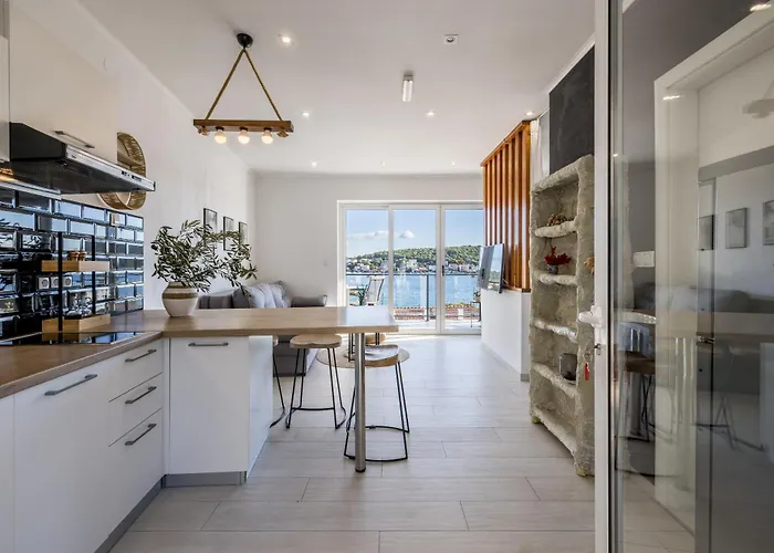 Luxury Skalinada Near Beaches, - Dalmatia Tisno